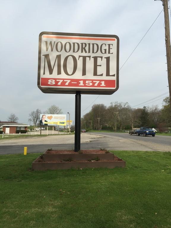 Woodridge Motel Terre Haute Bagian luar foto