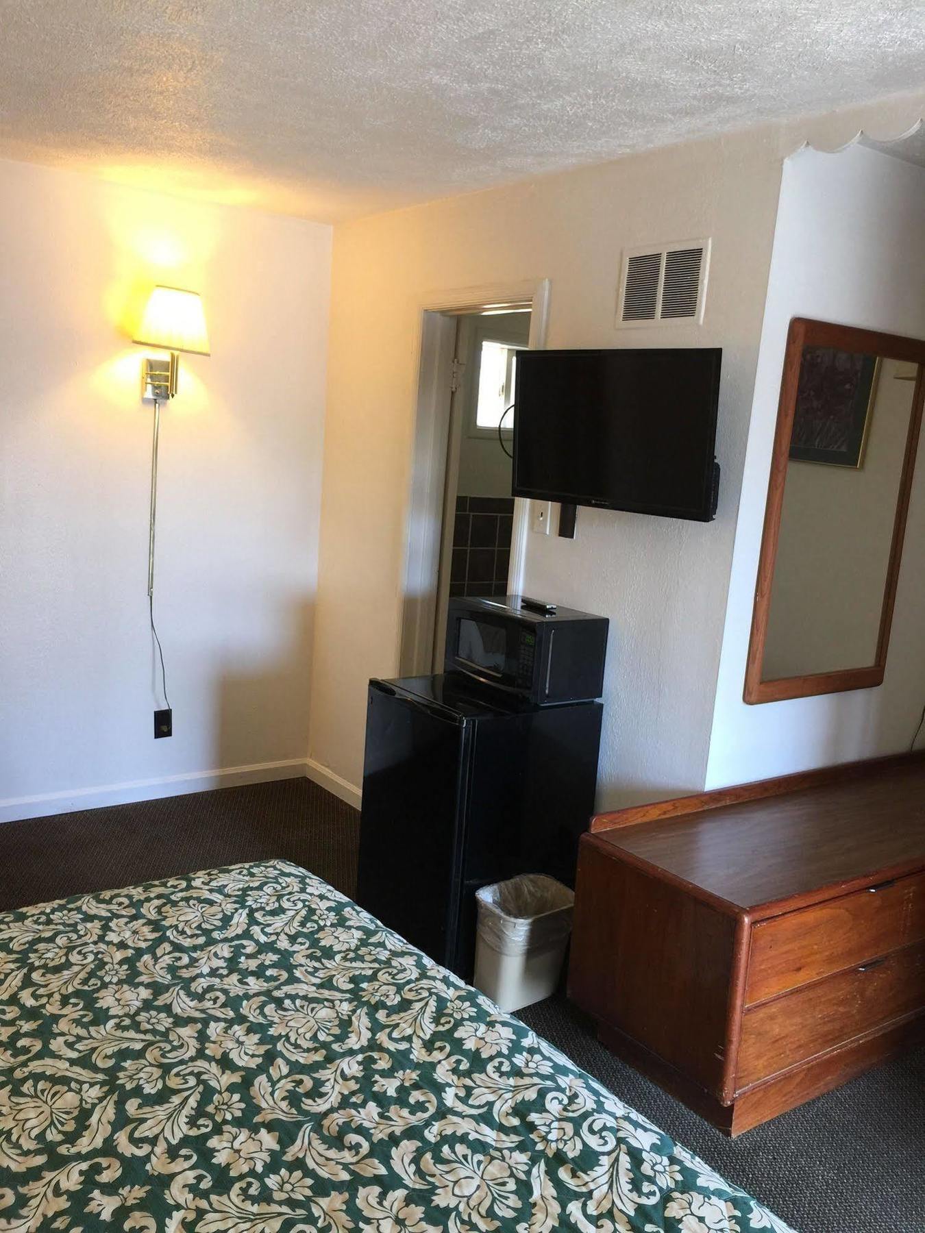 Woodridge Motel Terre Haute Bagian luar foto